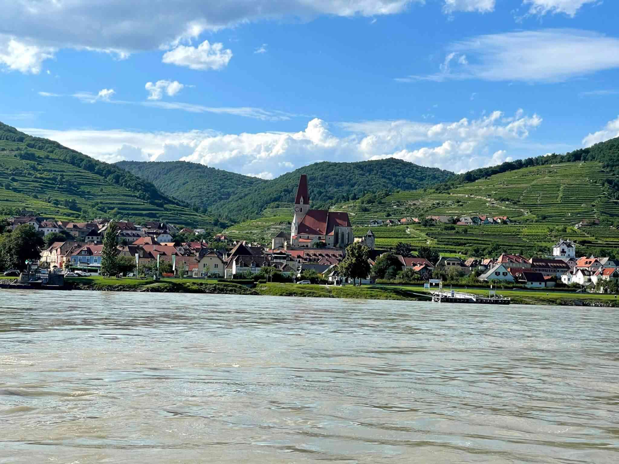 Výhľad na Weissenkirchen in der Wachau